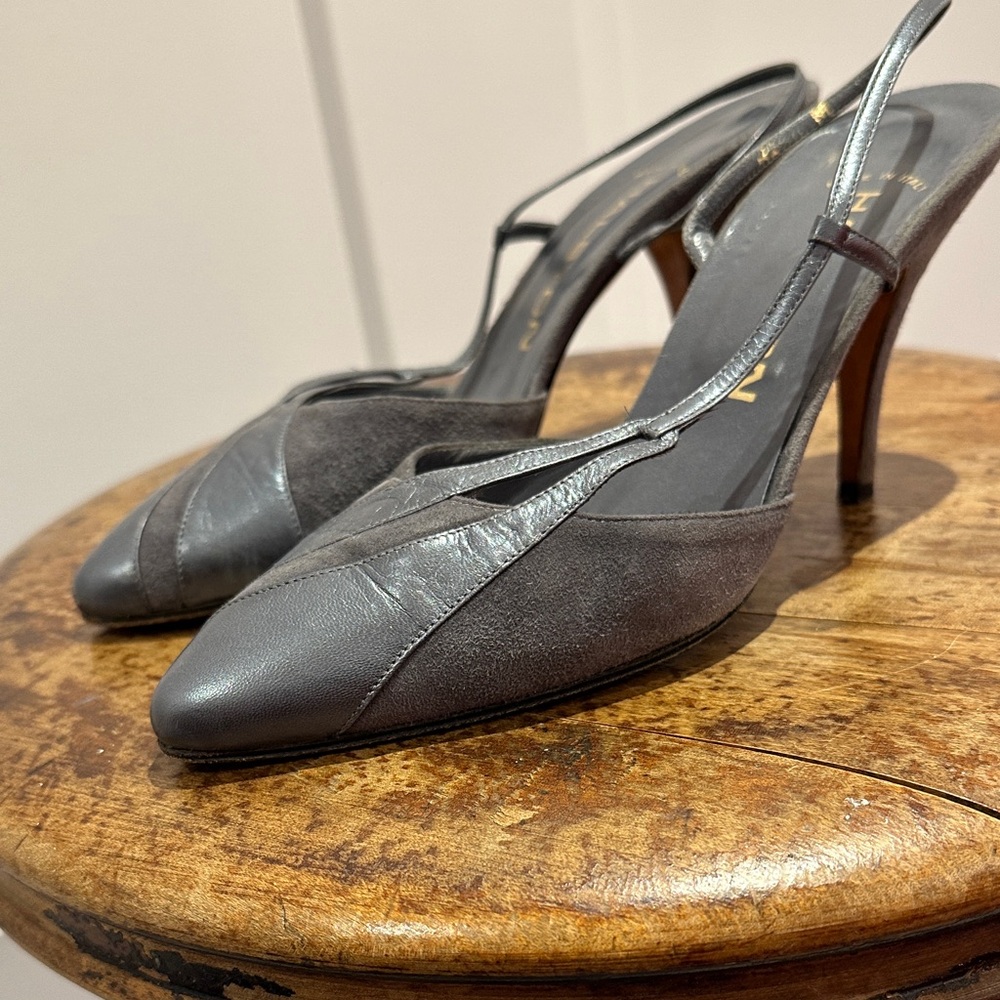 Halston Gray Pointed-Toe Slingback Heels - Picture 3 of 6